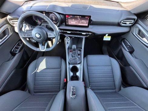 Used 2024 Dodge Hornet R/T image 2