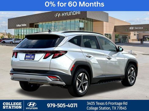 New 2026 Hyundai Tucson SEL FWD image 9