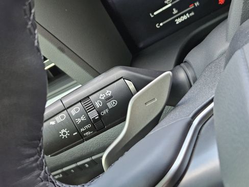 Used 2024 Lexus GX 550 image 31