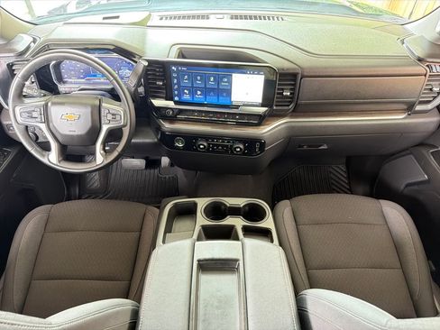 Used 2024 Chevrolet Silverado 1500 LT AWD/4WD image 24
