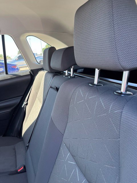 Used 2021 Toyota RAV4 XLE AWD/4WD image 12