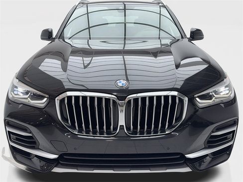 Used 2023 BMW X5 sDrive40i w/ Premium Package image 4