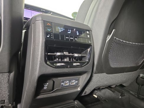 Used 2023 Jeep Grand Cherokee L Overland AWD/4WD image 36