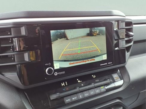 Used 2023 Toyota Tundra SR AWD/4WD image 22