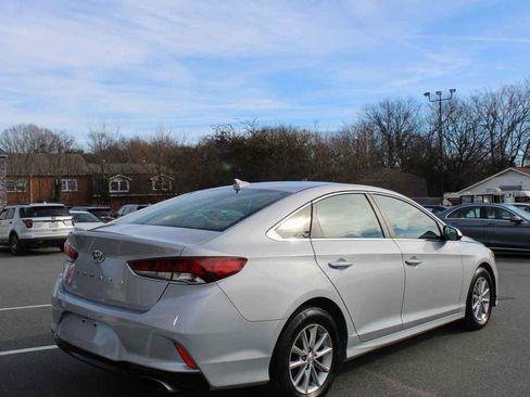 Used 2018 Hyundai Sonata SE image 5