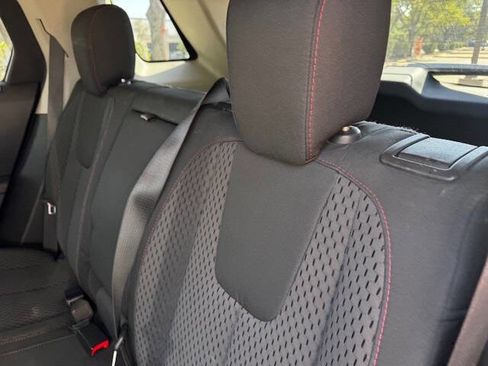 Used 2013 GMC Terrain SLE image 28