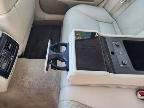 Used 2009 Lexus LS 460 RWD image 36