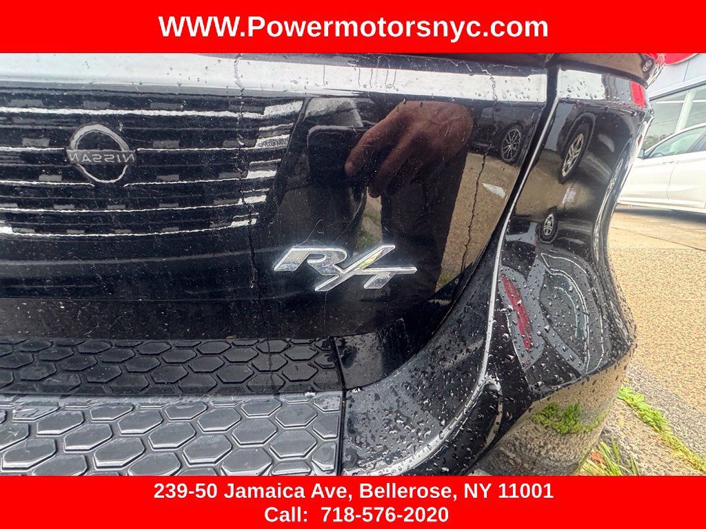 Used 2023 Dodge Durango R/T RWD image 11