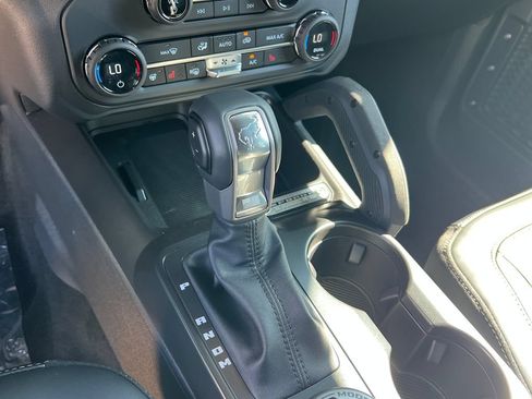 New 2026 Ford Bronco Outer Banks w/ Sasquatch Package AWD/4WD image 25