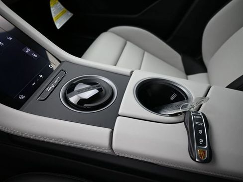Certified 2025 Porsche Taycan RWD image 18