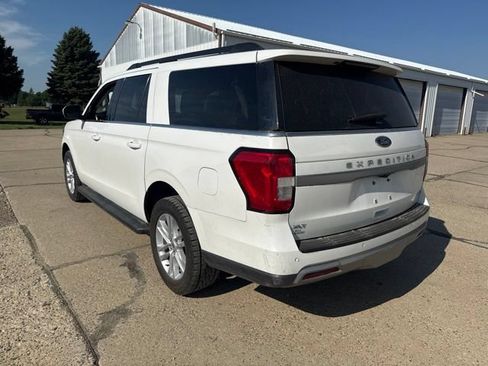 Used 2024 Ford Expedition Max XLT AWD/4WD image 10