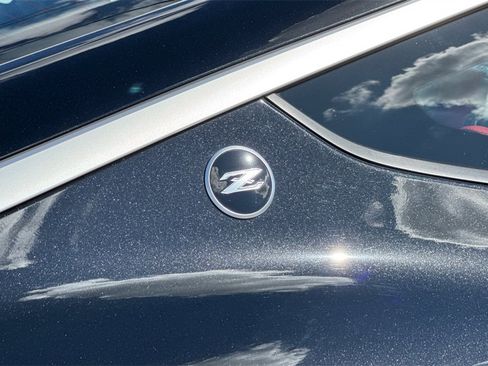 Certified 2025 Nissan Z Performance w/ Floor Mat Package image 27