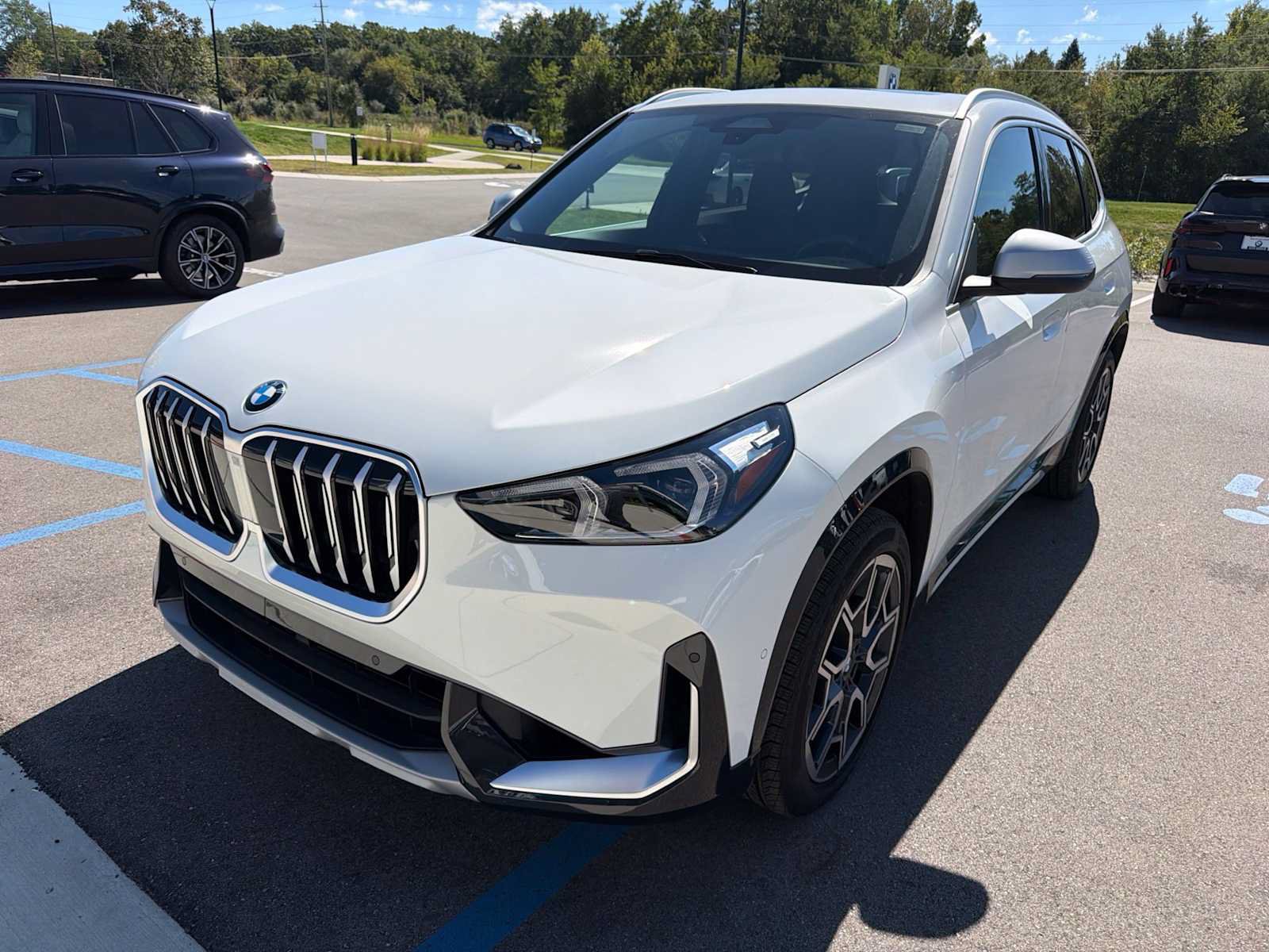 Used 2024 BMW X1 xDrive28i w/ Convenience Package AWD/4WD image 1