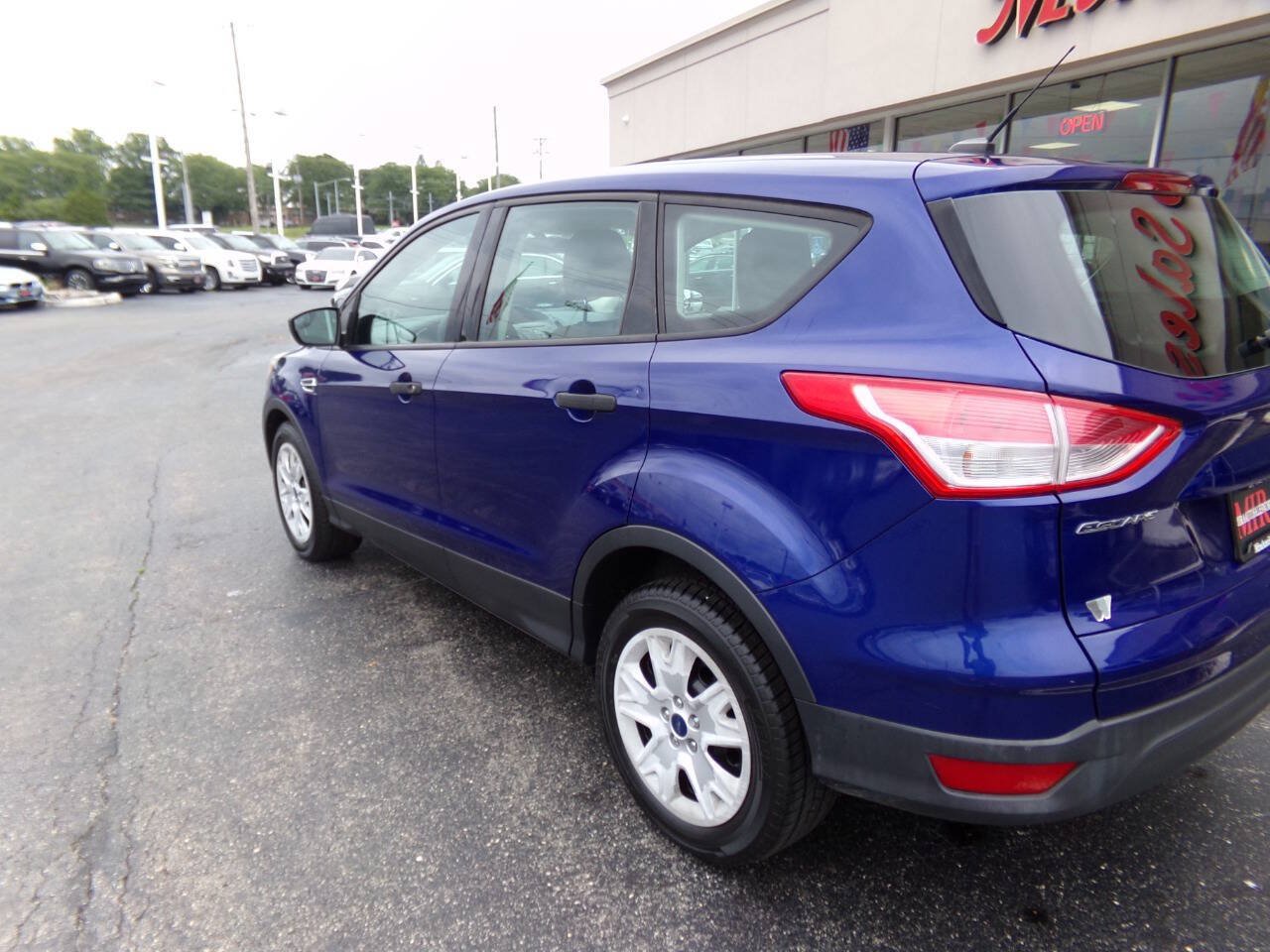 Used 2015 Ford Escape S FWD image 35