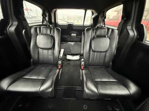 Used 2018 Dodge Grand Caravan GT FWD image 40