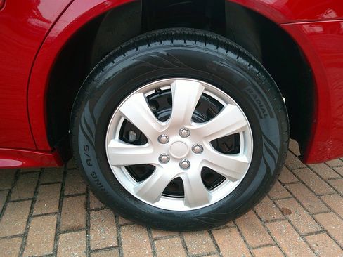 Used 2007 Pontiac Grand Prix Base w/ Preferred Package image 36