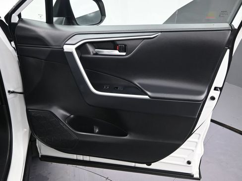 Used 2025 Toyota RAV4 Limited w/ Weather Package FWD image 8