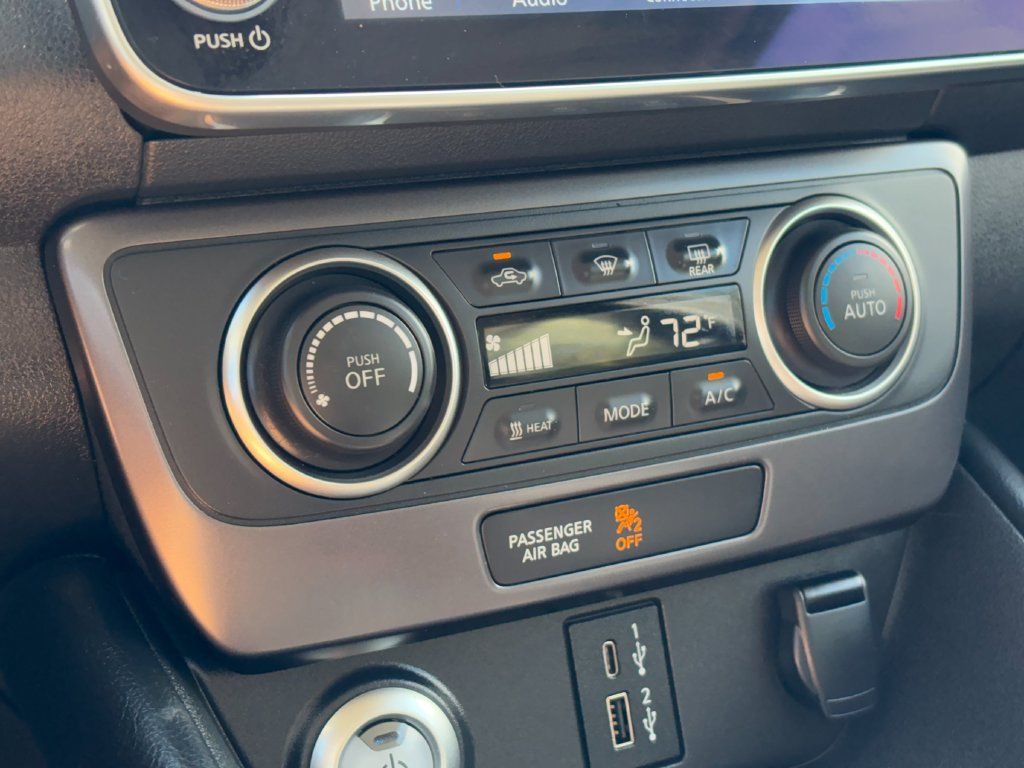 Used 2025 Nissan Leaf S FWD image 18