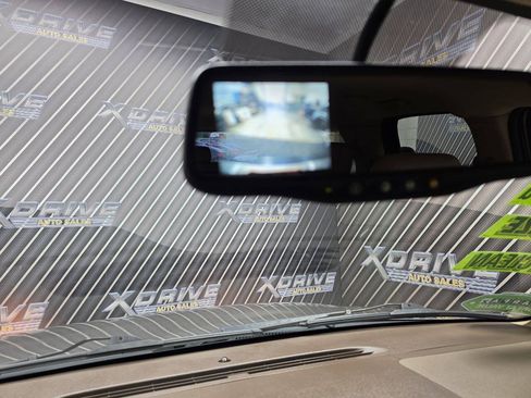 Used 2014 GMC Yukon XL SLT RWD image 23