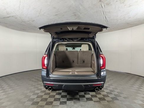 Certified 2021 GMC Yukon Denali w/ Denali Premium Package image 8