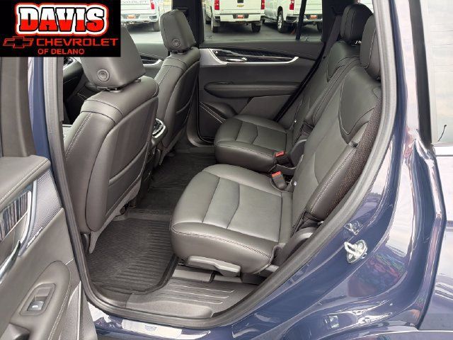 Used 2024 Cadillac XT6 Premium Luxury w/ LPO, Floor Liner Package AWD/4WD image 20