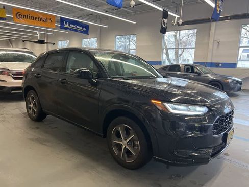 Used 2024 Honda HR-V EX-L image 3