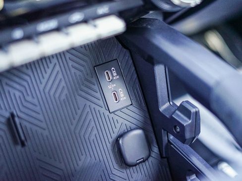 New 2025 Toyota Tacoma TRD Off-Road image 29