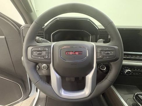New 2026 GMC Sierra 1500 SLT w/ SLT Premium Package AWD/4WD image 15
