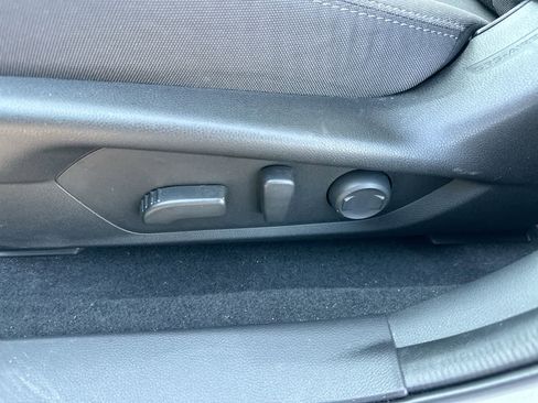 Certified 2024 Subaru Crosstrek 2.0i Premium image 22