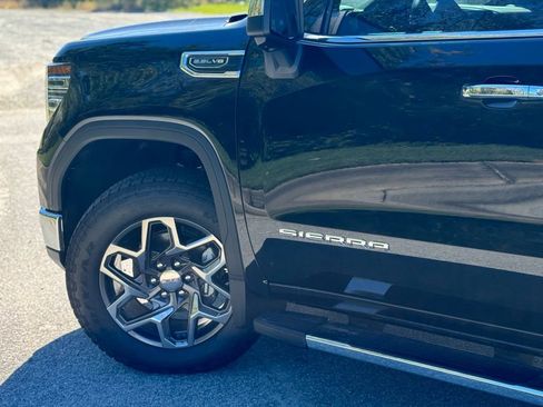 New 2026 GMC Sierra 1500 SLT w/ SLT Premium Package image 8