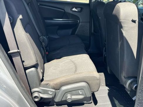 Used 2017 Dodge Journey SXT FWD image 22