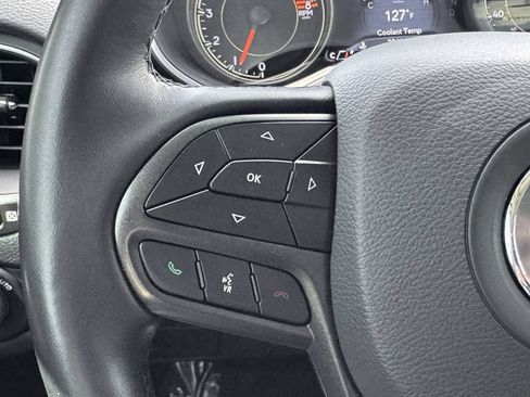 Used 2021 Jeep Cherokee Trailhawk AWD/4WD image 18