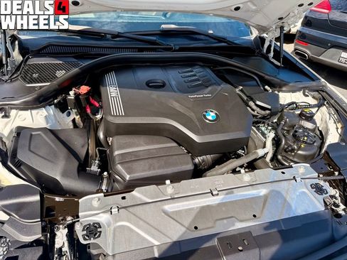 Used 2020 BMW 330i Sedan w/ Convenience Package RWD image 5