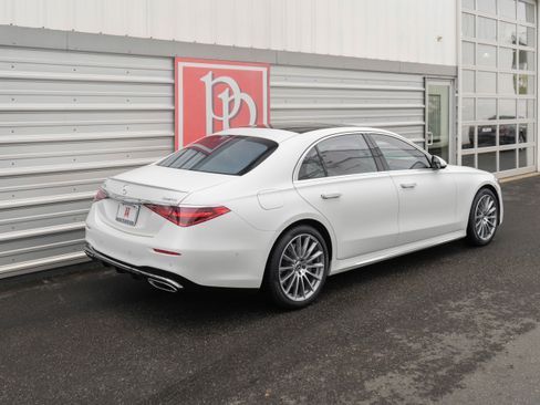 Used 2023 Mercedes-Benz S 580 4MATIC Sedan image 53