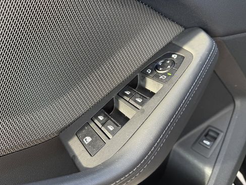 Used 2025 BMW M235i xDrive image 7