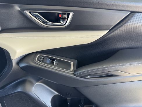 Used 2022 Subaru Ascent Limited w/ Technology Package image 25