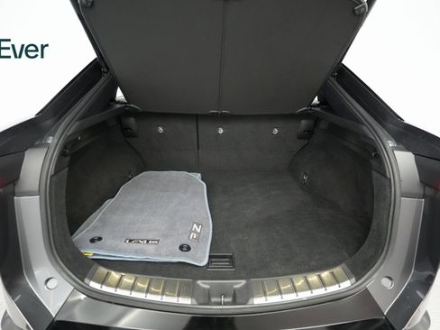 Used 2023 Lexus RZ 450e Premium image 22
