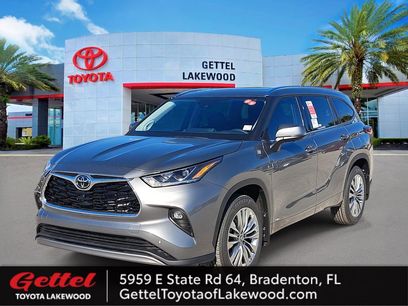New 2026 Toyota Highlander Platinum