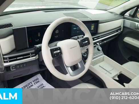 Used 2026 Hyundai Santa Fe SE image 15