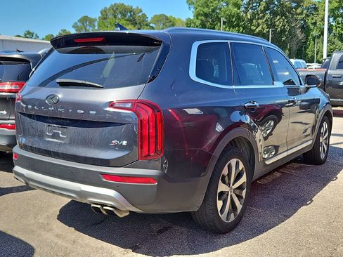 Used 2020 Kia Telluride S FWD image 3