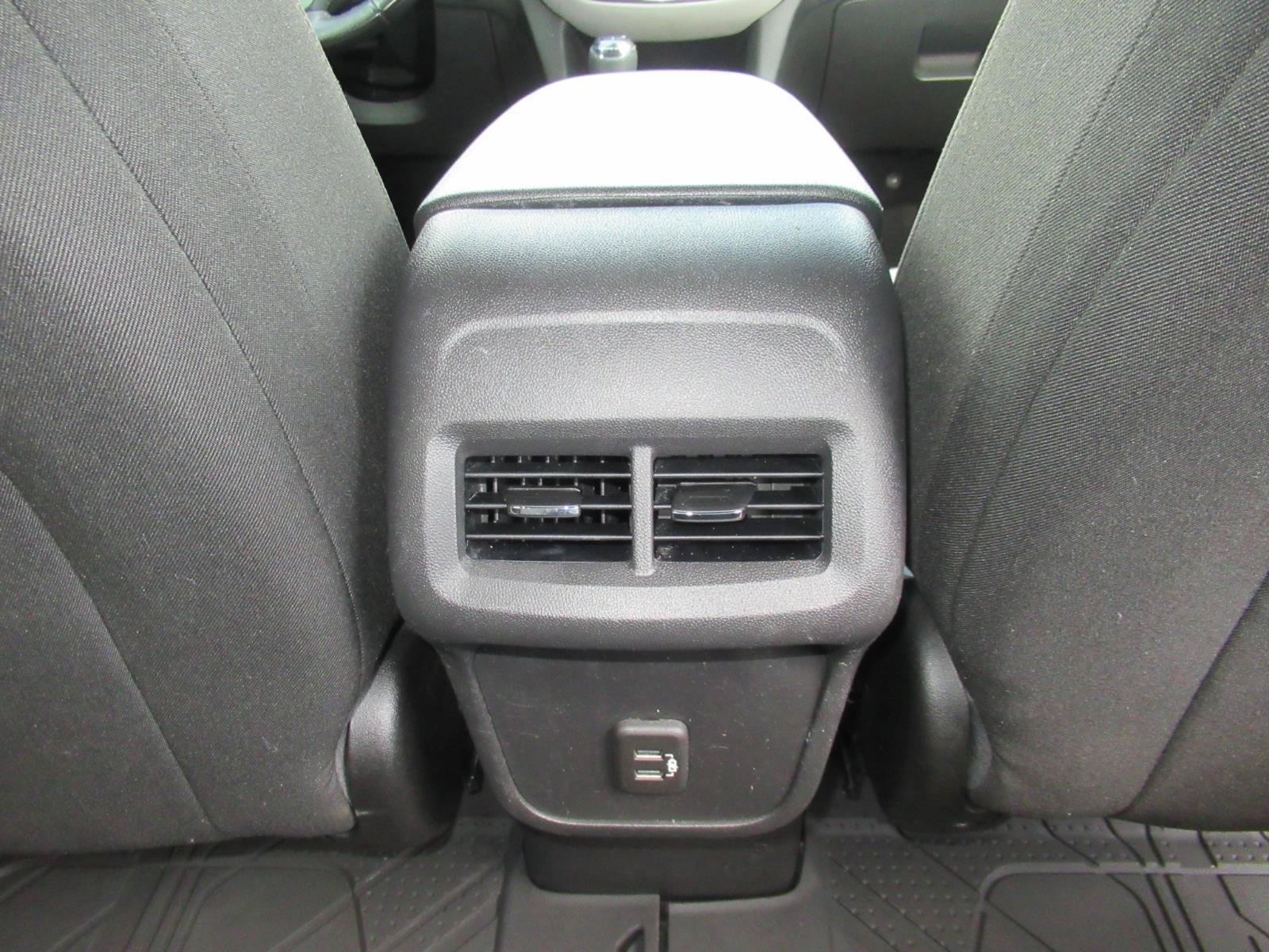 Certified 2021 Chevrolet Equinox LT FWD image 36