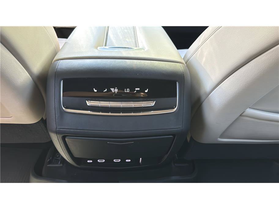 Used 2021 Cadillac Escalade ESV Sport w/ Driver Assist Tech Package AWD/4WD image 16