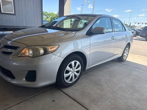 Used 2011 Toyota Corolla LE FWD image 8