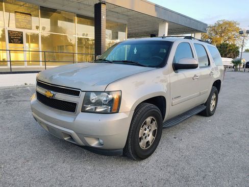 Used 2007 Chevrolet Tahoe LT image 2
