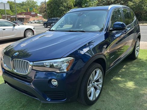 Used 2016 BMW X3 xDrive28i AWD/4WD image 3