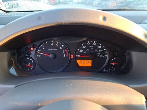 Certified 2021 Nissan Frontier SV image 18