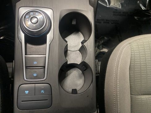 Used 2022 Ford Escape S image 22
