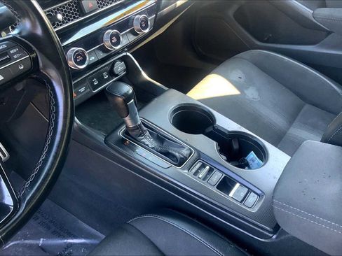 Used 2025 Honda Civic Sport image 16