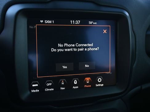 Used 2023 Jeep Renegade Latitude image 34