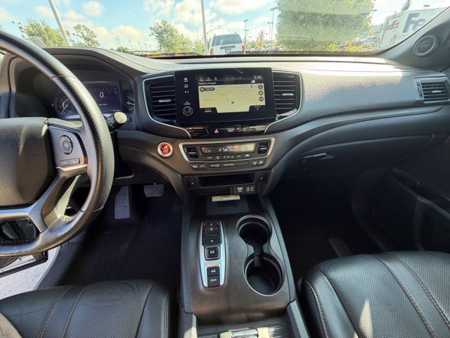 Used 2023 Honda Passport TrailSport image 26